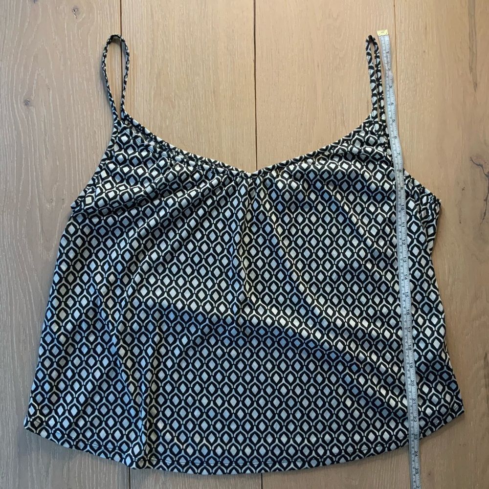 H&M Geometric Black and White Tank Top Size L - Picture 6 of 6